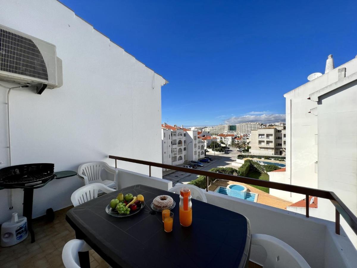 Albufeira Downtown With Pool By Homing Apartman Kültér fotó