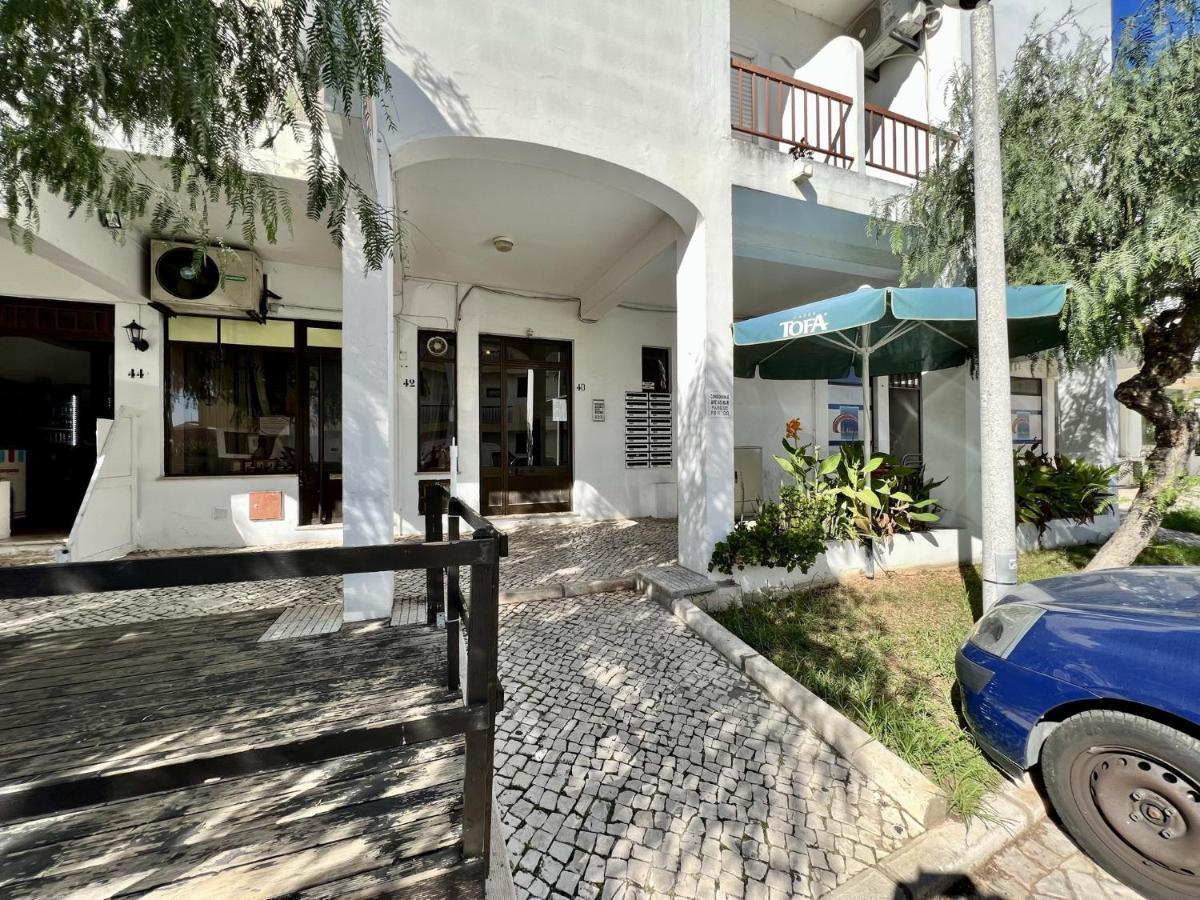 Albufeira Downtown With Pool By Homing Apartman Kültér fotó